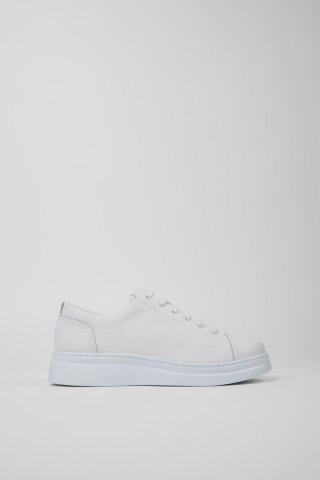 Camper Runner Up - Weißer Damensneaker aus Leder. Camper Runner Up - Weißer Damensneaker aus Leder.