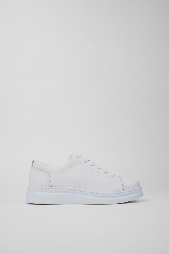 Camper Runner Up - Weißer Damensneaker aus Leder.