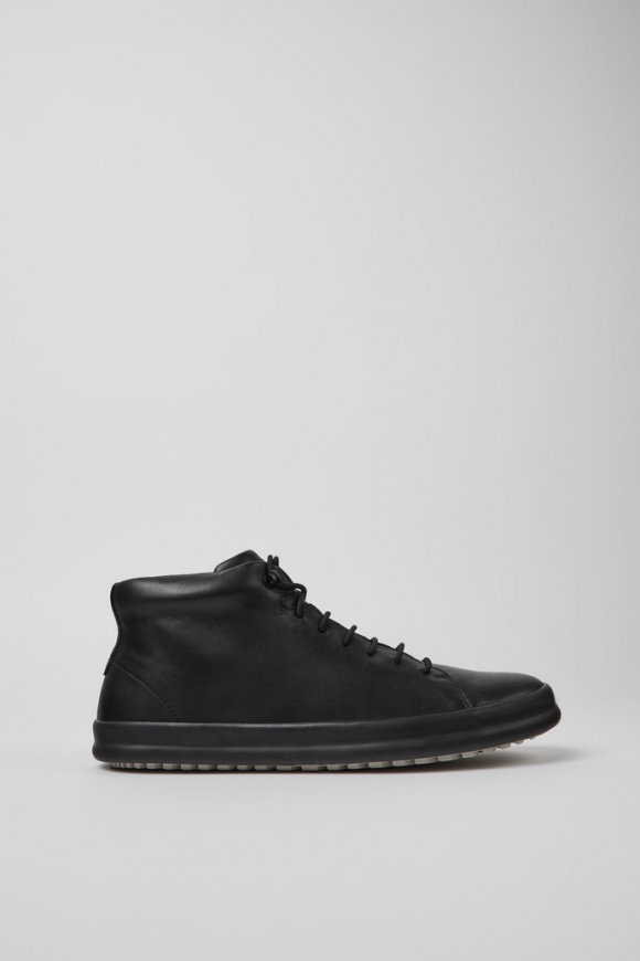 Camper Chasis Sport - Schwarze Herrenstiefelette aus Leder.