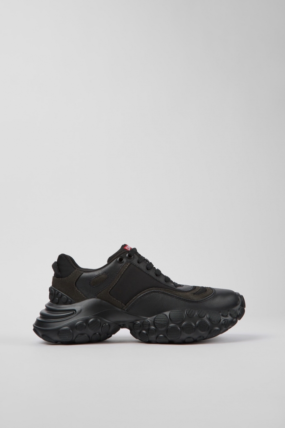 Camper Pelotas Mars - Schwarze Damensneaker aus Textil/Leder