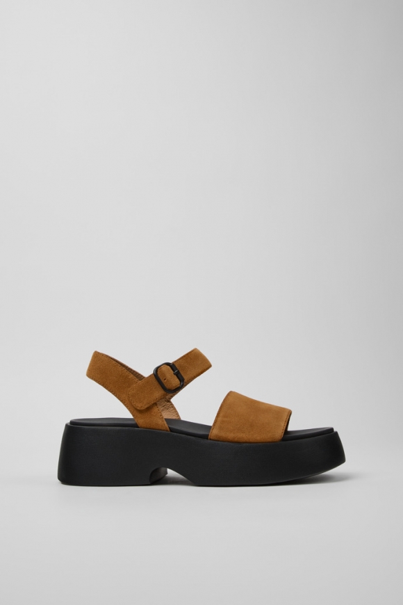 Camper Tasha - Braune Nubuksandalen für Damen.