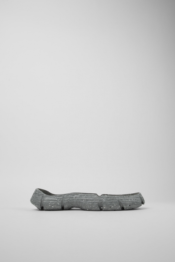 Camper ROKU Outsoles - Graue Laufsohlen (2 Stück) für jeweils den rechten und den linken Schuh.