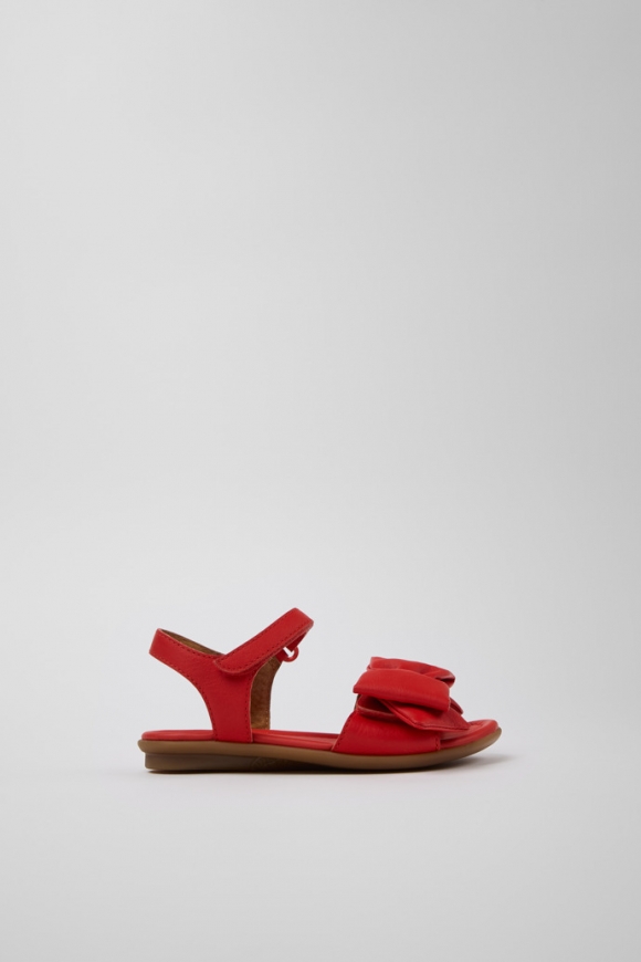 Camper Right - Rote Kindersandalen aus Leder.