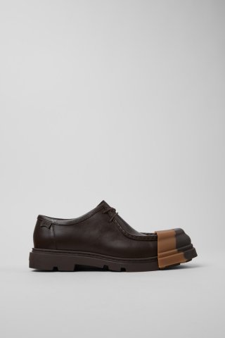 Camper Junction - Brauner Herrenschuh aus Leder. Camper Junction - Brauner Herrenschuh aus Leder.