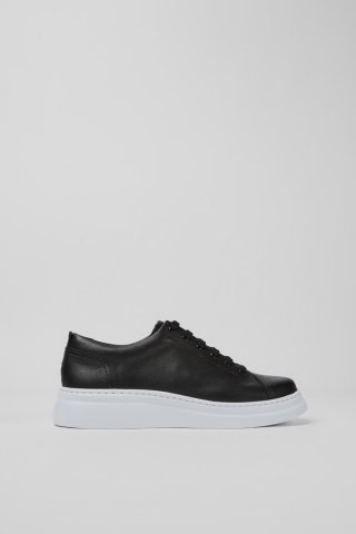 Camper Runner Up - Schwarzer Ledersneaker für Damen. Camper Runner Up - Schwarzer Ledersneaker für Damen.