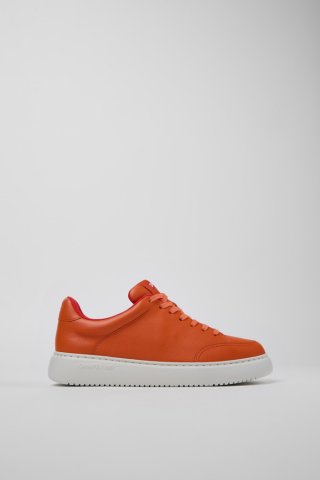 Camper Runner K21 - Orangefarbener Ledersneaker für Damen Camper Runner K21 - Orangefarbener Ledersneaker für Damen