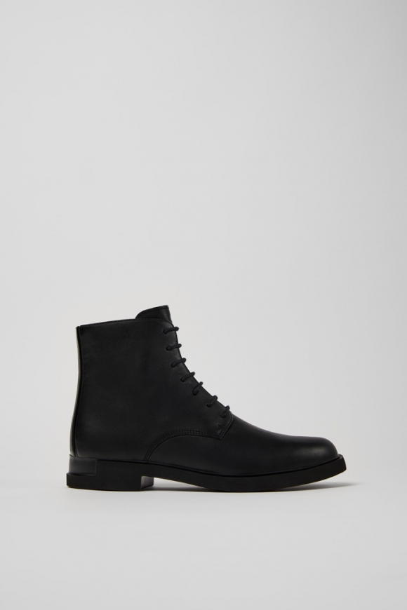 Camper Iman - Schwarzer Damenschnürstiefel aus Leder