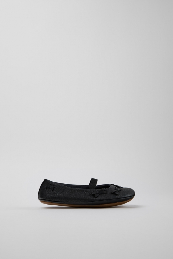 Camper Twins - Schwarzer Kinderballerina aus Leder.