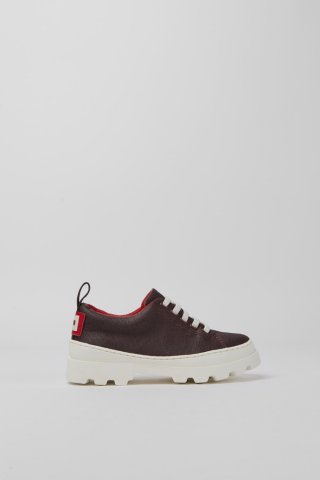 Camper Brutus - Weinroter Kinderschuh aus Biobaumwolle Camper Brutus - Weinroter Kinderschuh aus Biobaumwolle