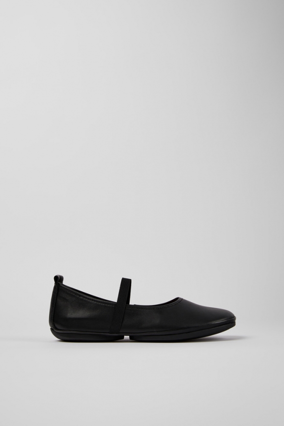 Camper Right Nina - Schwarzer Damenschuh aus Leder.