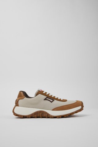 Camper Drift Trail - Graue Damensneaker aus Recycling-PET und Leder. Camper Drift Trail - Graue Damensneaker aus Recycling-PET und Leder.