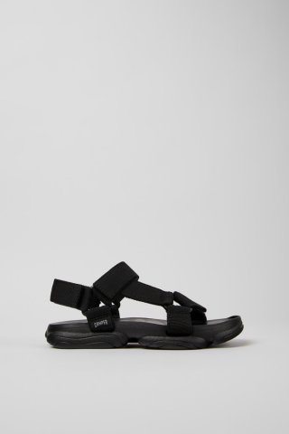 Camper Karst Sandal - Schwarzer Damensandalette aus recyceltem PET. Camper Karst Sandal - Schwarzer Damensandalette aus recyceltem PET.