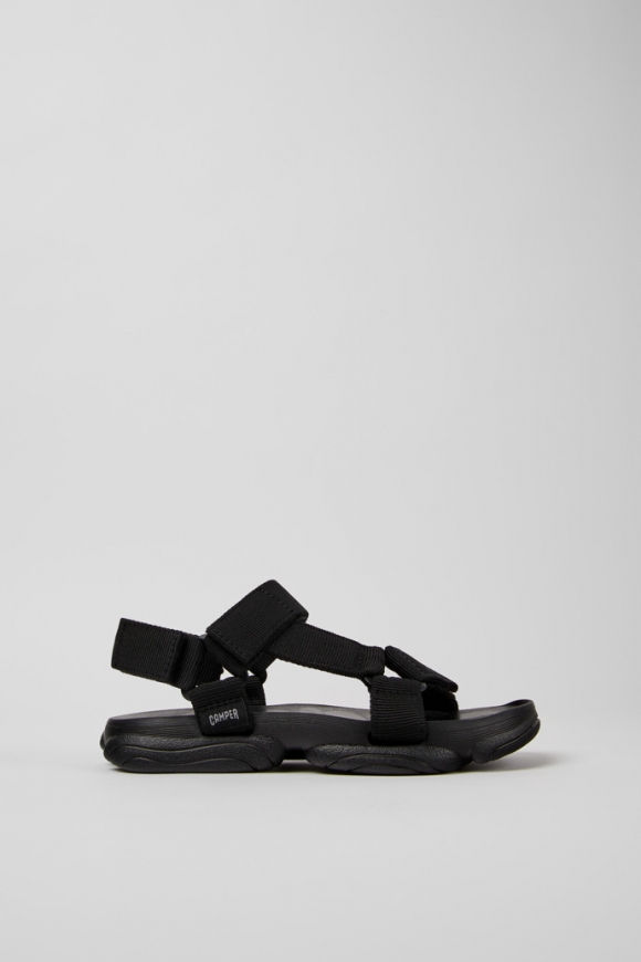 Camper Karst Sandal - Schwarzer Damensandalette aus recyceltem PET.