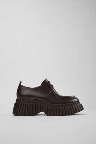 Camper BCN - Brauner Damenschuh aus Leder Camper BCN - Brauner Damenschuh aus Leder