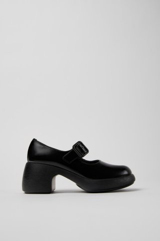 Camper Thelma II - Schwarze Damenmokassins aus Leder. Camper Thelma II - Schwarze Damenmokassins aus Leder.