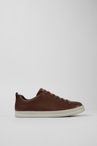 Camper Runner - Brauner Herrensneaker aus Leder.