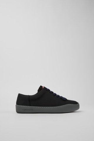 Camper Peu Touring - Schwarzer Damensneaker aus recyceltem PET. Camper Peu Touring - Schwarzer Damensneaker aus recyceltem PET.