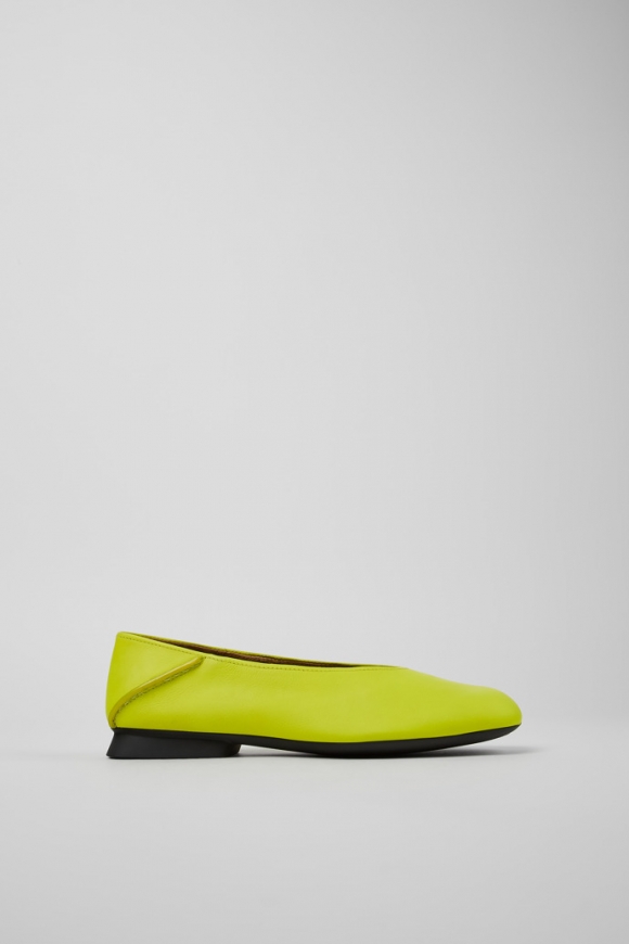Camper Casi Myra - Gelbe Damenballerinas aus Leder