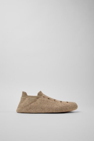 Camper ROKU Inner Socks - Beige und braune Einsätze (2 Stück) für jeweils den rechten und den linken Schuh.