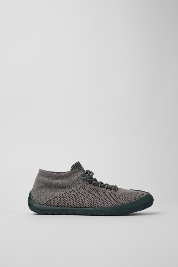 Camper Path - Grauer Damensneaker aus Textil