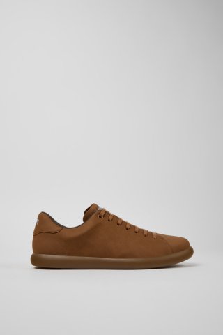 Camper Pelotas Soller - Brauner Herrensneaker aus Nubukleder.