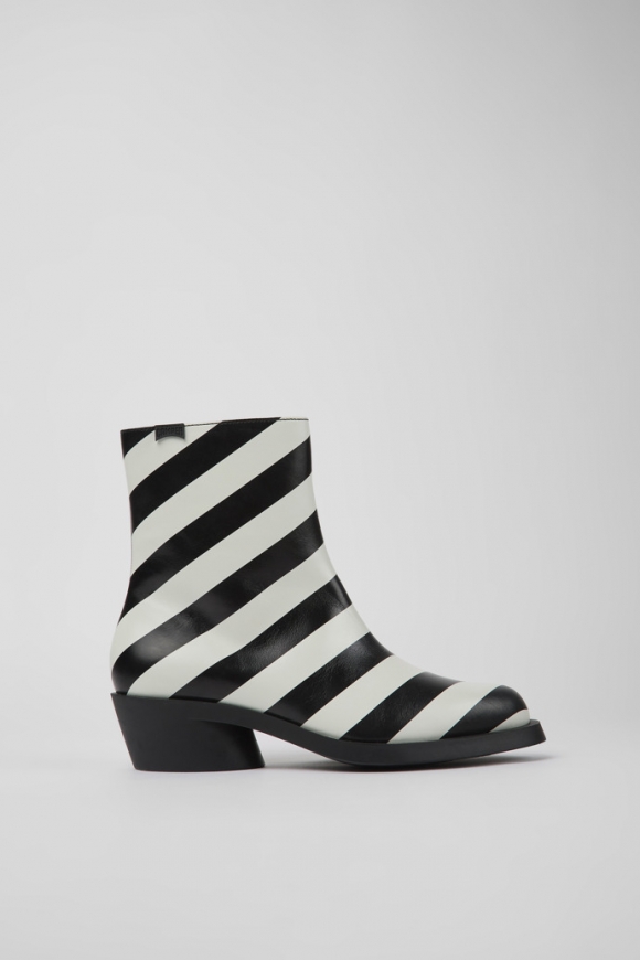 Camper Bonnie - Schwarz-weißer Damenstiefel aus Leder