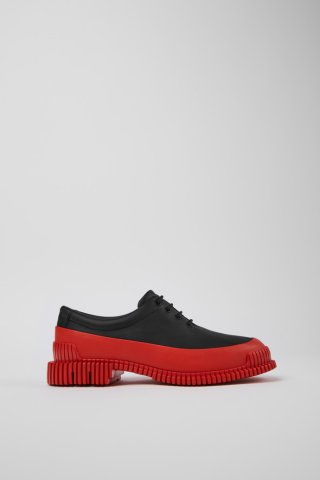 Camper Pix - Damenschnürschuh aus Leder in Schwarz und Rot Camper Pix - Damenschnürschuh aus Leder in Schwarz und Rot