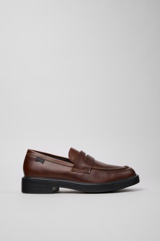 Camper Dean - Brauner Herrenmokassin aus Leder. Camper Dean - Brauner Herrenmokassin aus Leder.