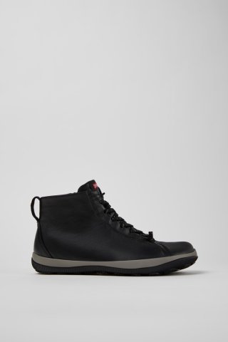 Camper Peu Pista GM - GORE-TEX - Schwarzer Herrenhalbstiefel aus Leder. Camper Peu Pista GM - GORE-TEX - Schwarzer Herrenhalbstiefel aus Leder.