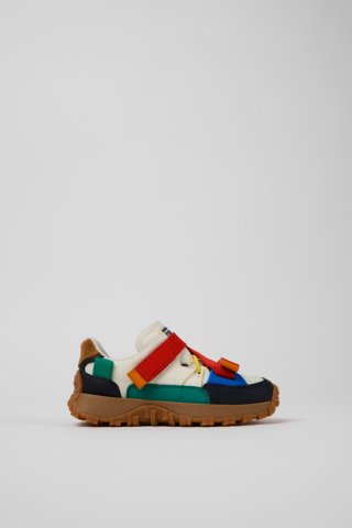 Camper Bobo Choses x Camper - Mehrfarbige Kinderschuhe aus Leder und Textil mit halboffener Form. Camper Bobo Choses x Camper - Mehrfarbige Kinderschuhe aus Leder und Textil mit halboffener Form.