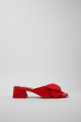 Camper Twins - Rote Damensandale aus recyceltem PET. Camper Twins - Rote Damensandale aus recyceltem PET.