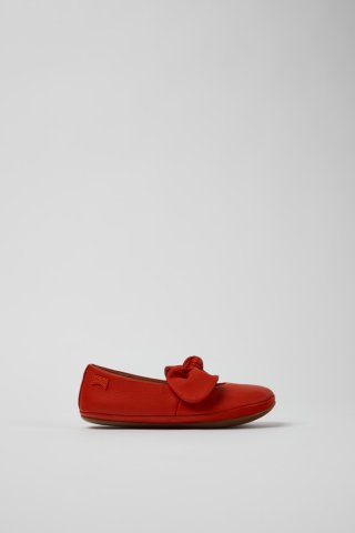 Camper Right - Rote Lederballerina für Kinder. Camper Right - Rote Lederballerina für Kinder.