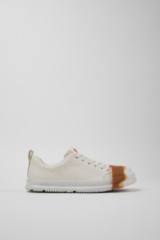 Camper Junction Runner - Weißer Damessneaker aus Leder. Camper Junction Runner - Weißer Damessneaker aus Leder.