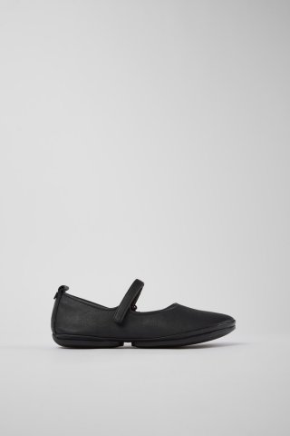 Camper Right Nina - Schwarzer Damenschuh aus Leder. Camper Right Nina - Schwarzer Damenschuh aus Leder.