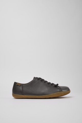 Camper Peu - Grauer Herrenschuh aus Leder. Camper Peu - Grauer Herrenschuh aus Leder.