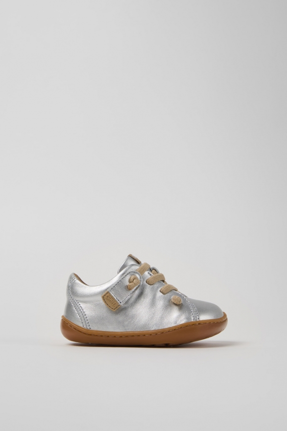 Camper Peu - Silberne Kinderschuhe aus Leder.