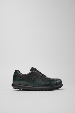 Camper Pelotas - Schwarzer Damenschuh aus Leder.