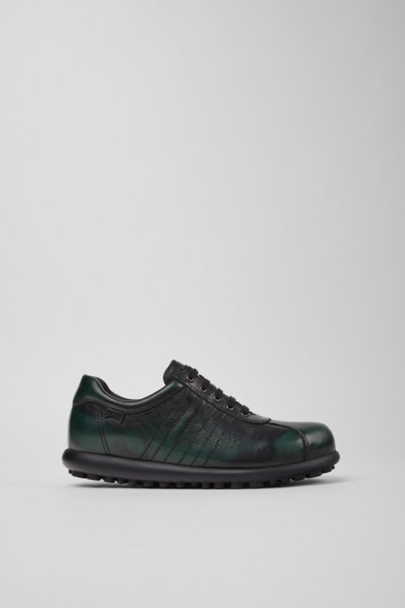 Camper Pelotas - Schwarzer Damenschuh aus Leder.
