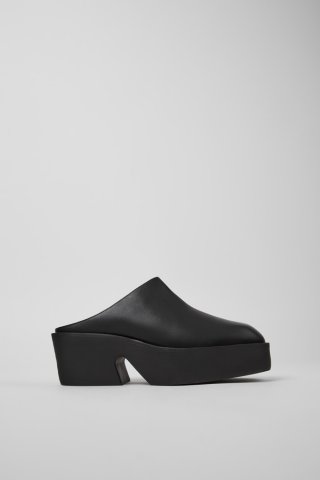 Camper Billie - Schwarze Ledersandale für Damen.