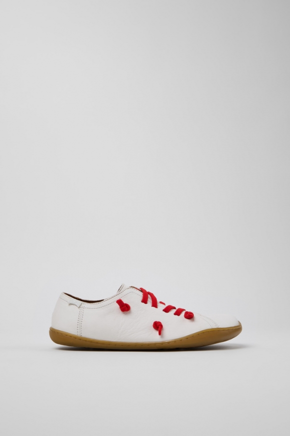 Camper Twins - Weißer Frauenschuh aus Leder.