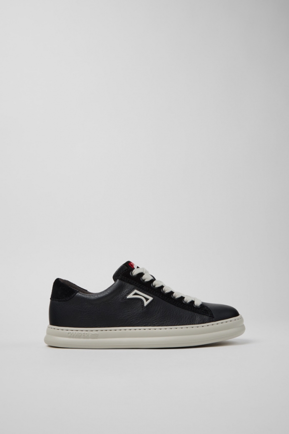 Camper Runner - Schwarzer Damensneaker aus Leder und Nubukleder.