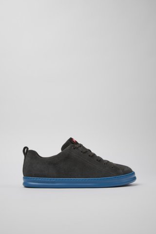 Camper Runner - Grauer Herrensneaker aus Nubukleder. Camper Runner - Grauer Herrensneaker aus Nubukleder.