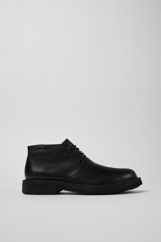 Camper Norman - Schwarze Herrenstiefelette aus Leder. Camper Norman - Schwarze Herrenstiefelette aus Leder.