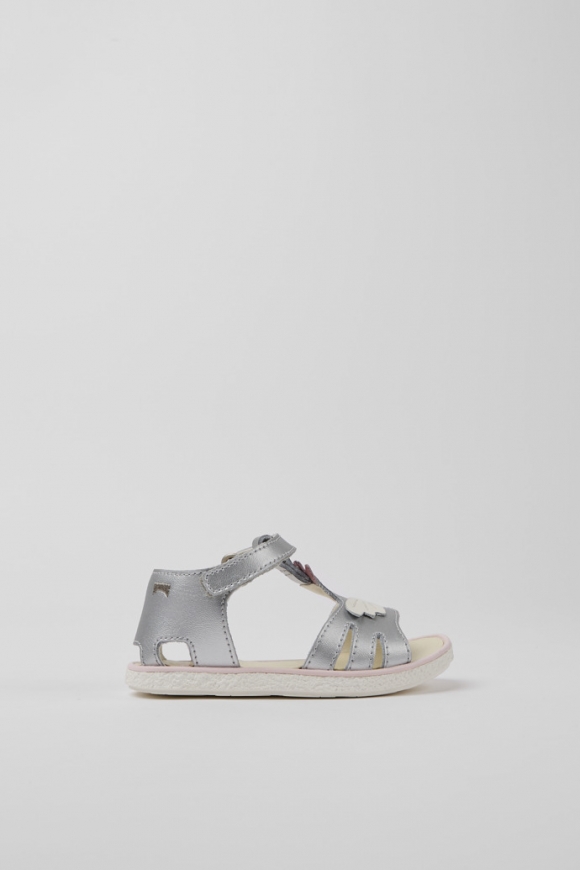 Camper Miko - Silberne Mädchensandale aus Leder