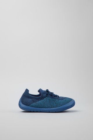 Camper Peu - Blauer Kindersneaker aus Strick. Camper Peu - Blauer Kindersneaker aus Strick.