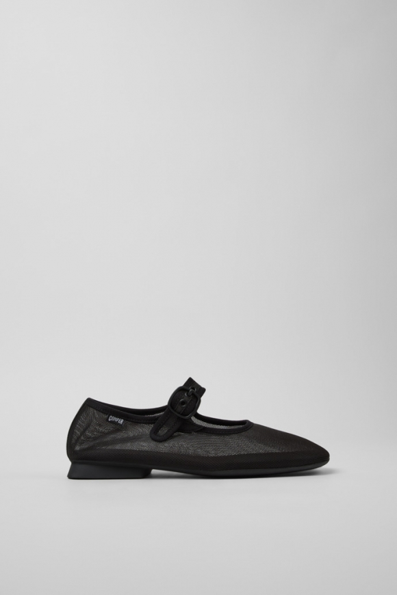Camper Casi Myra - Schwarzer Damenschuh aus recyceltem PET.