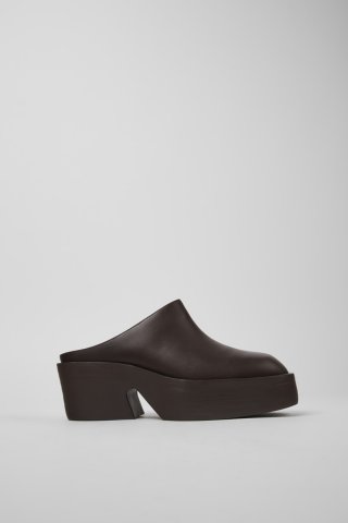 Camper Billie - Braune Lederclogs für Damen