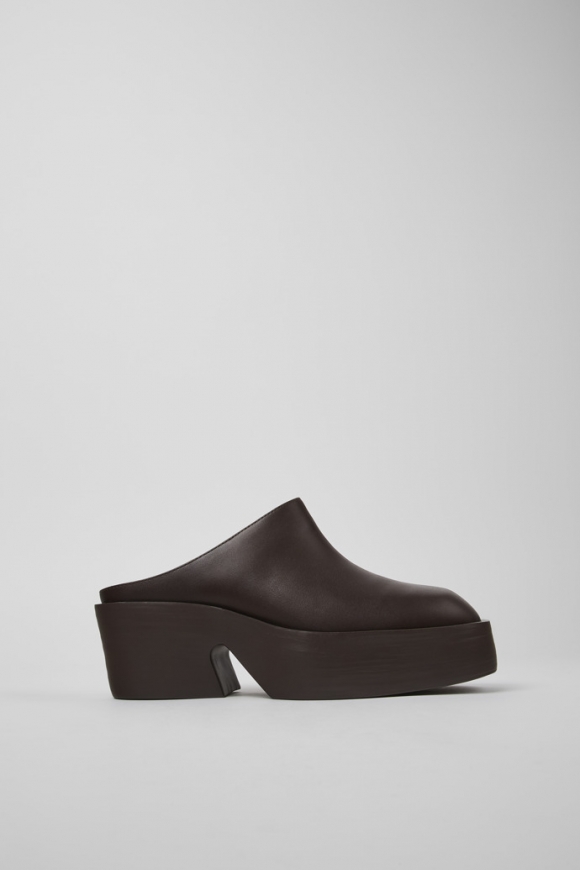 Camper Billie - Braune Lederclogs für Damen