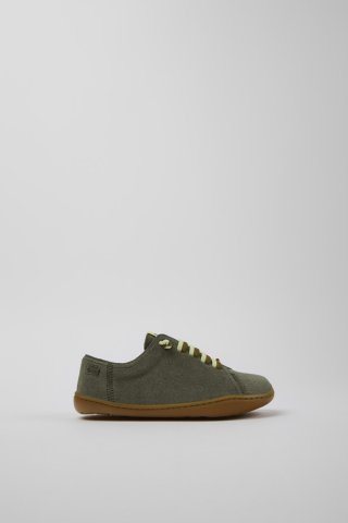 Camper Peu - Grüner Kinderschuh aus Nubukleder. Camper Peu - Grüner Kinderschuh aus Nubukleder.