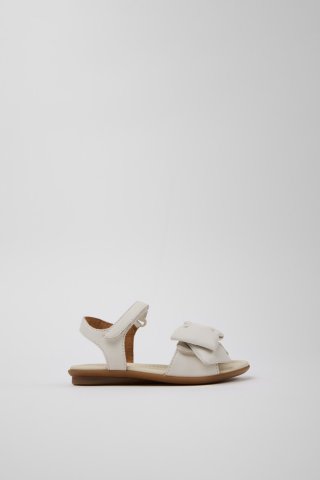 Camper Right - Weiße Kindersandale aus Leder. Camper Right - Weiße Kindersandale aus Leder.